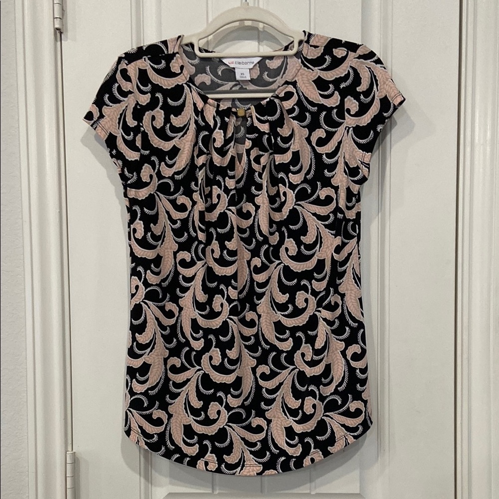 Liz Claiborne Blouse in perfect condition not a flaw on it